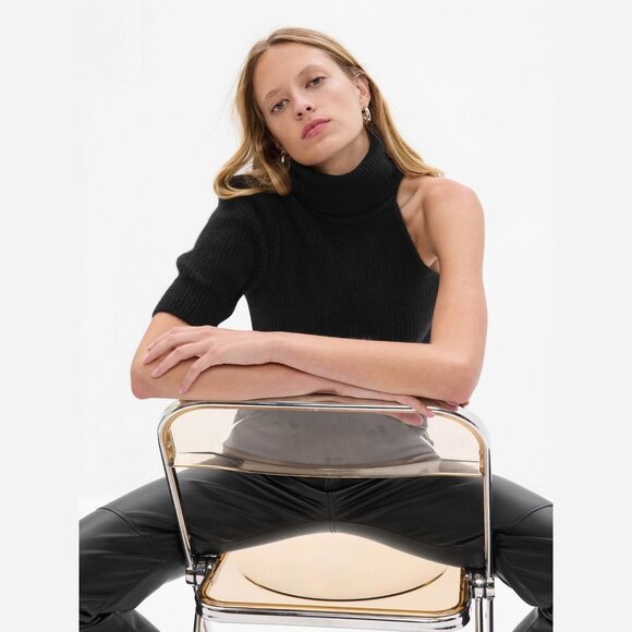 Gap One-Shoulder Turtleneck Sweater Medium Black - Picture 1 of 6